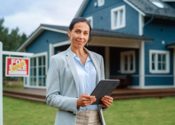 What Truly Sets a Professional Realtor Apart: Key Advantages for Calgary