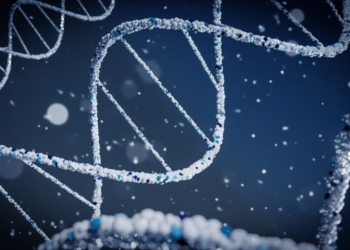 water droplets on glass during daytime